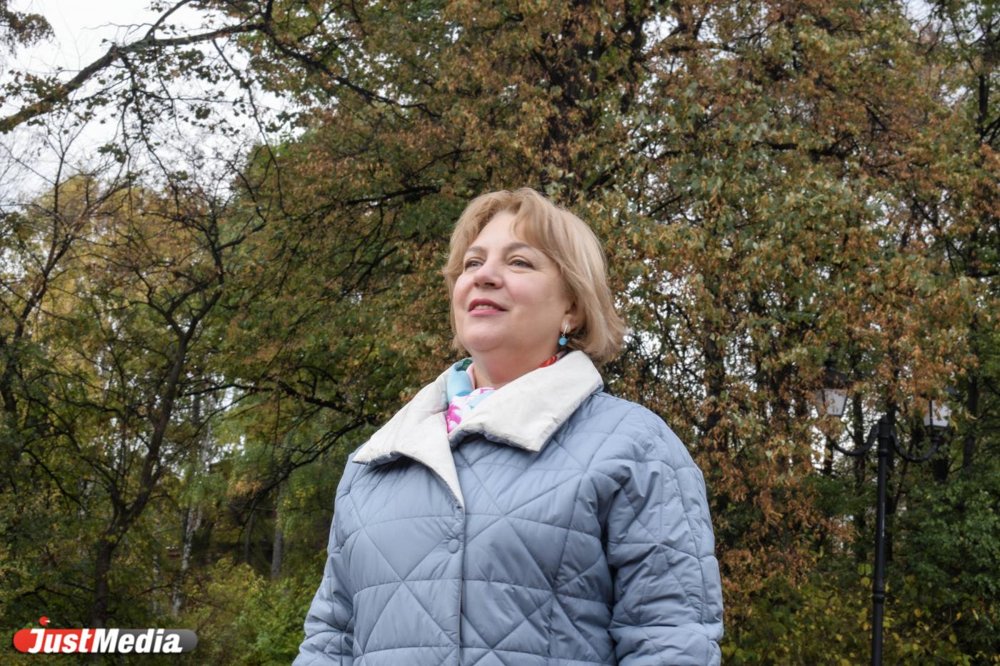 Татьяна Ключникова, секретарь: «Осень замечательна своими красками, разнообразием и запахами». В Екатеринбурге +10 градусов - Фото 1