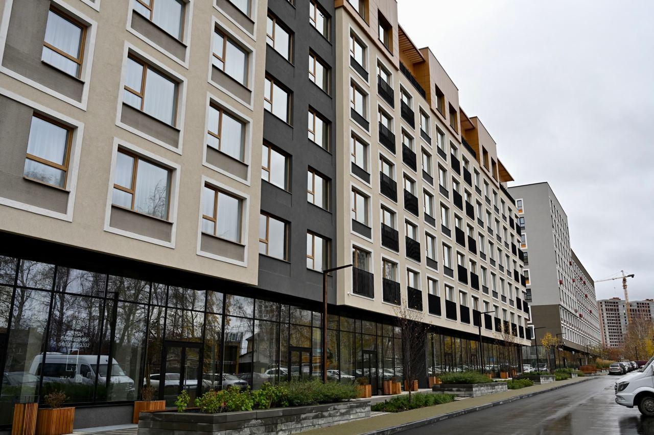 Евгений Куйвашев и Денис Филиппов договорились о предоставлении дополнительных скидок для жителей первого арендного дома в Екатеринбурге - Фото 1