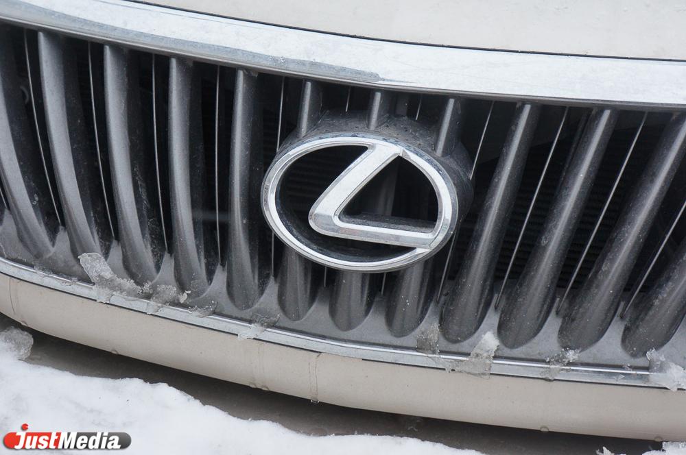 В Свердловской области резко выросли продажи премиум-авто с пробегом - Фото 1