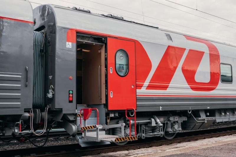 Между Екатеринбургом и Москвой будет курсировать скорый поезд с вагонами нового модельного ряда  - Фото 1