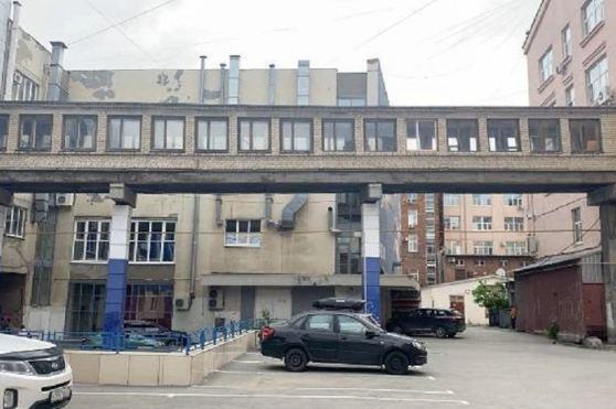 В Екатеринбурге продают очень странную недвижимость - Фото 1