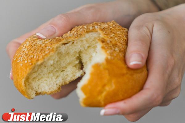 Число голодающих в мире за месяц выросло на 2 млн человек - Фото 1