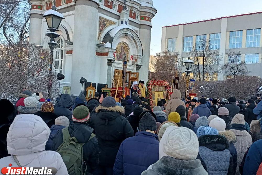 Митрополит Евгений заявил, что храм святой Екатерины в Екатеринбурге станет храмом «победы добра над злом в душах и на земле» - Фото 1