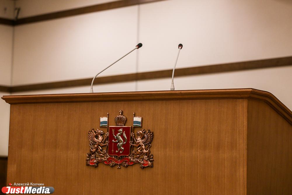 Милонов раскритиковал идею Володина о службе в армии как условии для приема на госслужбу - Фото 1