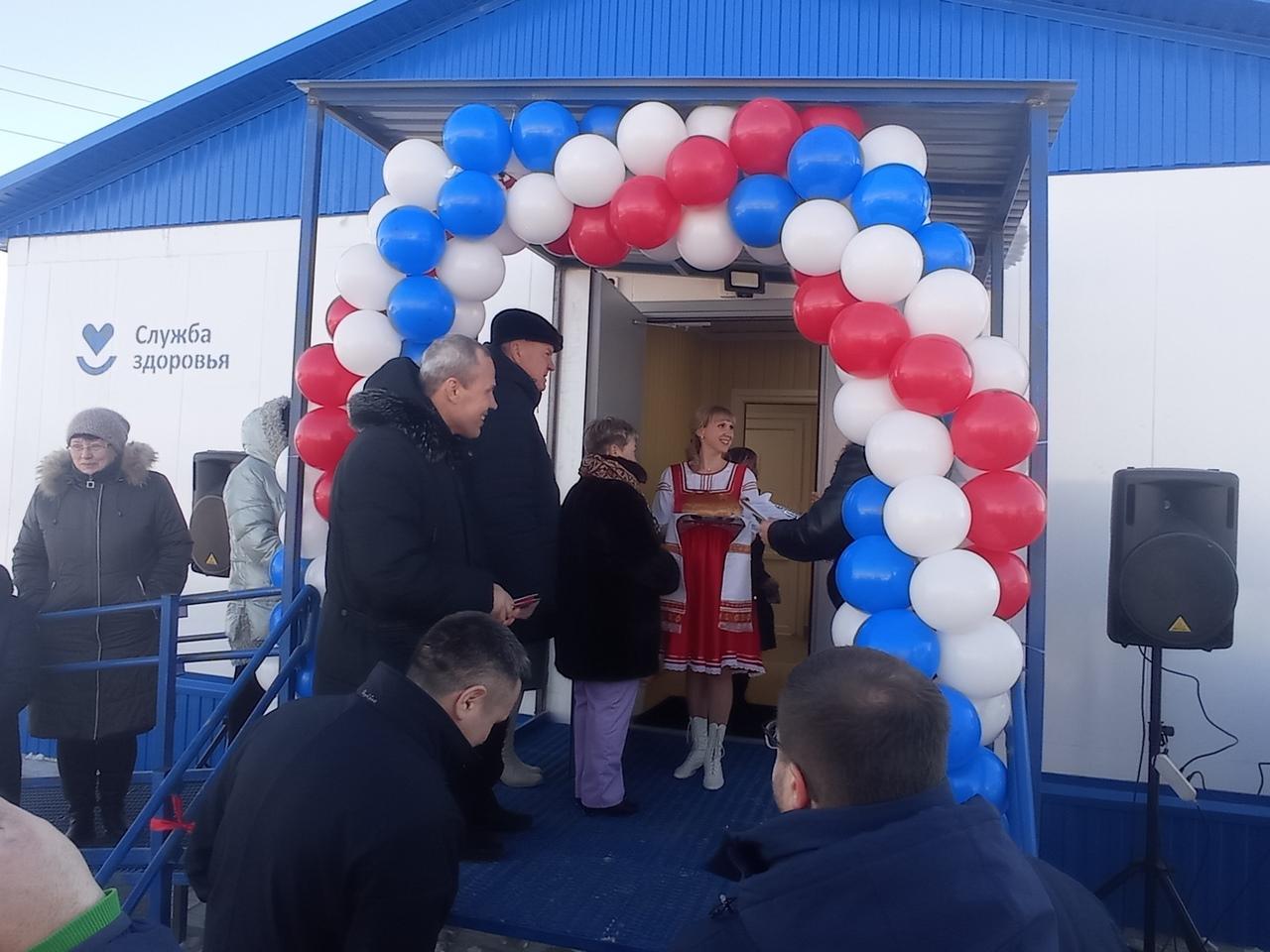 Модульный фельдшерско-акушерский пункт открылся в селе Бобровское Слободо-Туринского района - Фото 1