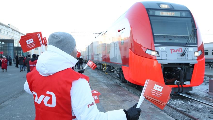 «Ласточки» Екатеринбург – Бокситы вышли в лидеры по заполняемости  в первые полмесяца курсирования - Фото 1