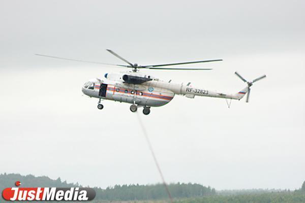 Недалеко от Мурманска разбился вертолет с восемью пассажирами на борту - Фото 1