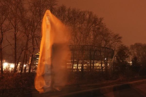 Ночью в Екатеринбурге появились призраки ранее снесенных зданий - Фото 1