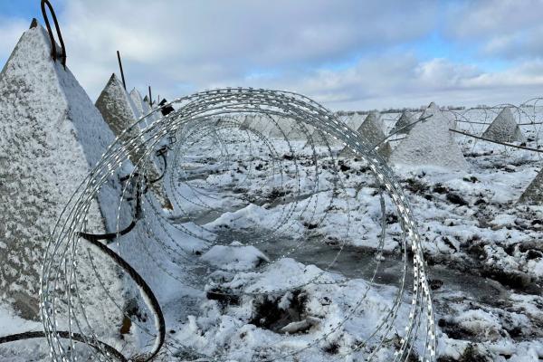 На границе Белгородской области с Украиной почти готова засечная черта. ФОТО - Фото 1