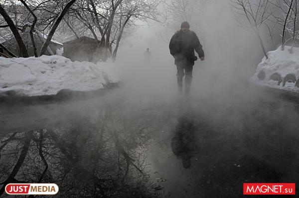 В Карпинске в аномальные морозы остались без отопления несколько многоквартирников и школа - Фото 1
