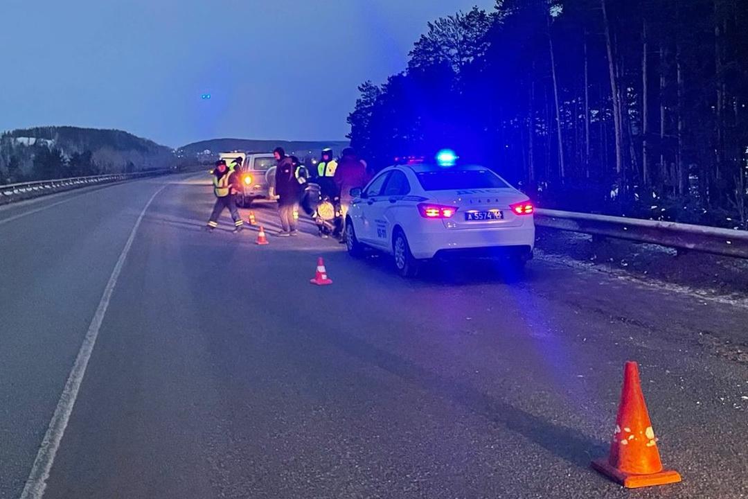 В Свердловской области водителя, который сбил человека и скрылся с места ДТП, нашли по дорожным камерам - Фото 1