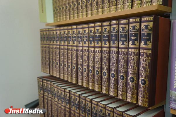 Пять современных библиотек откроют в Свердловской области в 2023 году - Фото 1