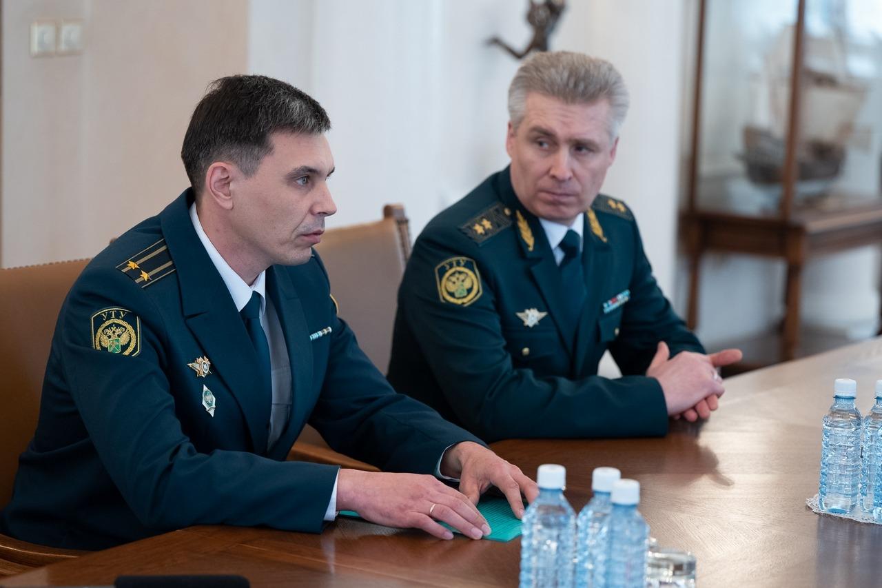 Евгений Куйвашев провел рабочую встречу с новым начальником таможни Эдуардом Турановым - Фото 1
