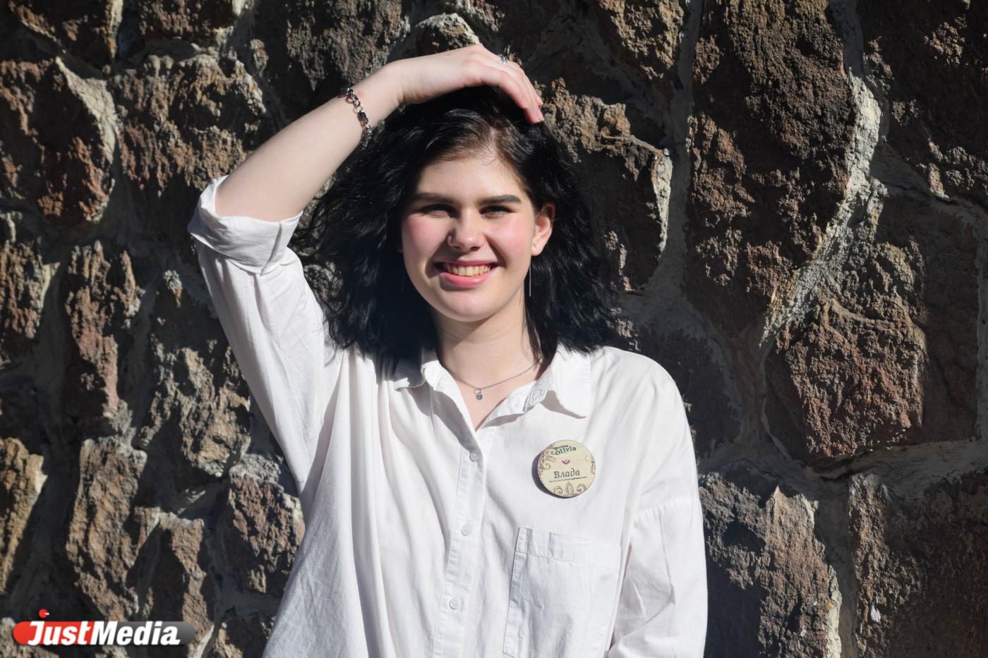 Эля Мельникова, хостес:  «Очень скоро тепло вернется». В Екатеринбурге +10 градусов - Фото 1