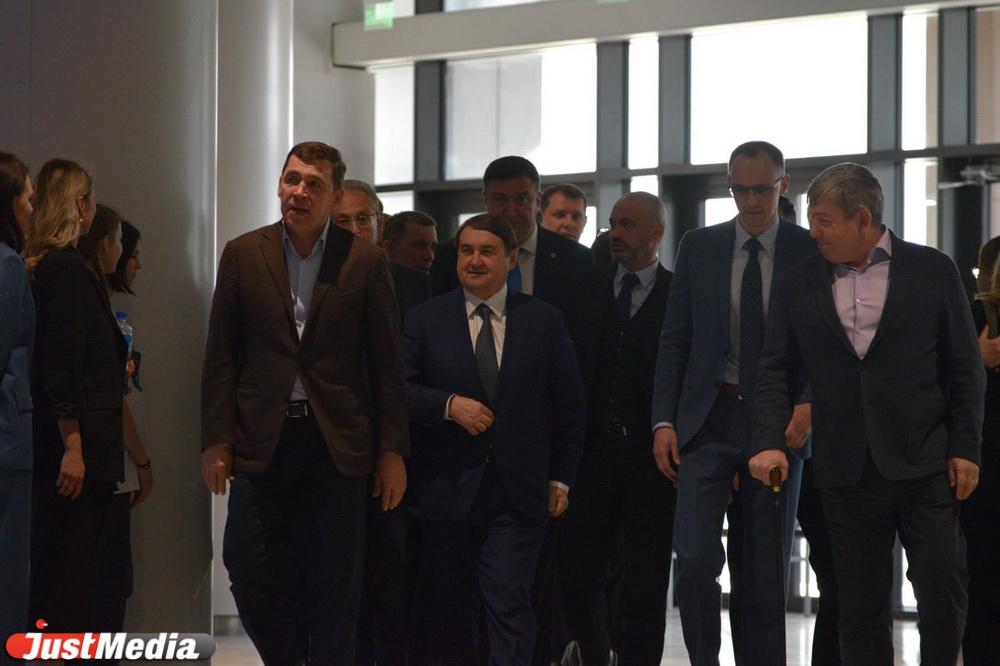 Евгений Куйвашев и Игорь Левитин открыли Дворец водных видов спорта в Екатеринбурге - Фото 1