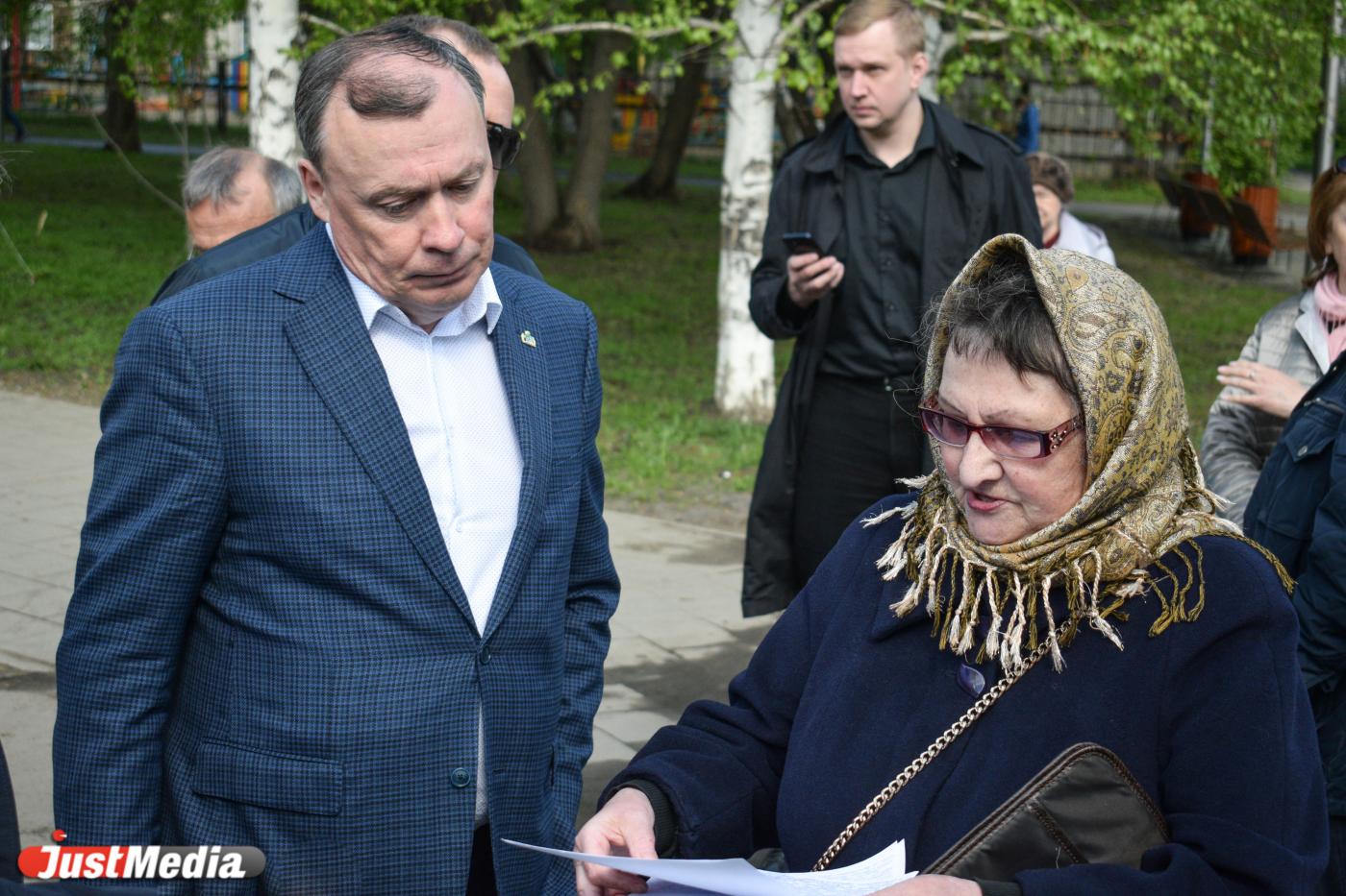 «Время высказаться!» Алексей Орлов призвал жителей Екатеринбурга принять участие в голосовании по благоустройству парков - Фото 1