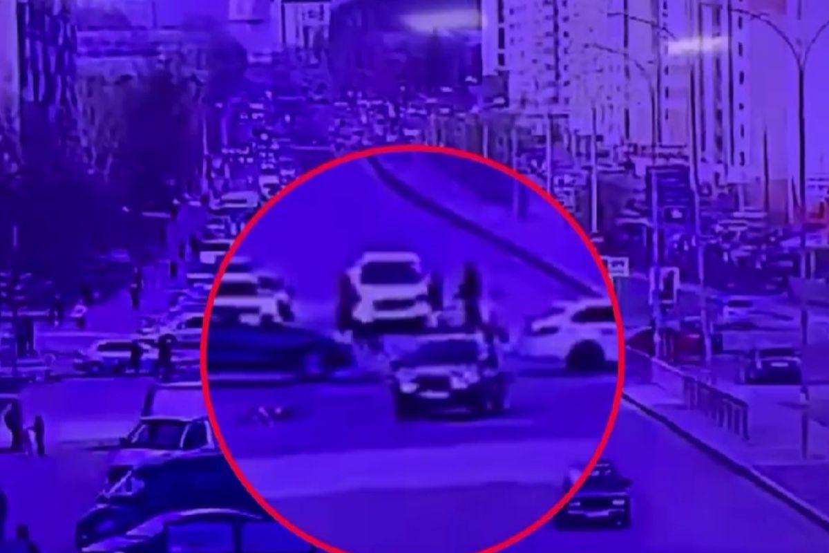 Бабушка из Екатеринбурга сбила пятилетнюю девочку на пешеходном переходе - Фото 1