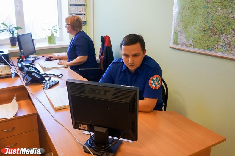 Евгений Куйвашев дополнил перечень медиков, получающих социальную поддержку - Фото 1