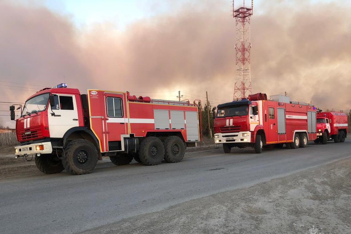 Пожар в Сосьве локализован на площади 9 000 квадратных метров - Фото 1