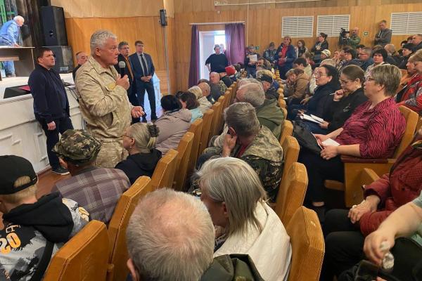 Погорельцам из Сосьвы власти начали оказывать необходимую помощь