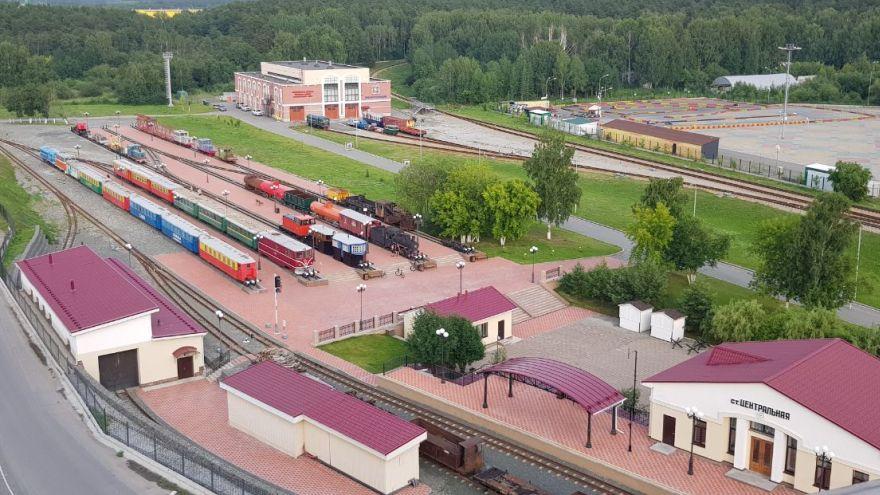 Детская железная дорога в Екатеринбурге переходит на летний график работы - Фото 1