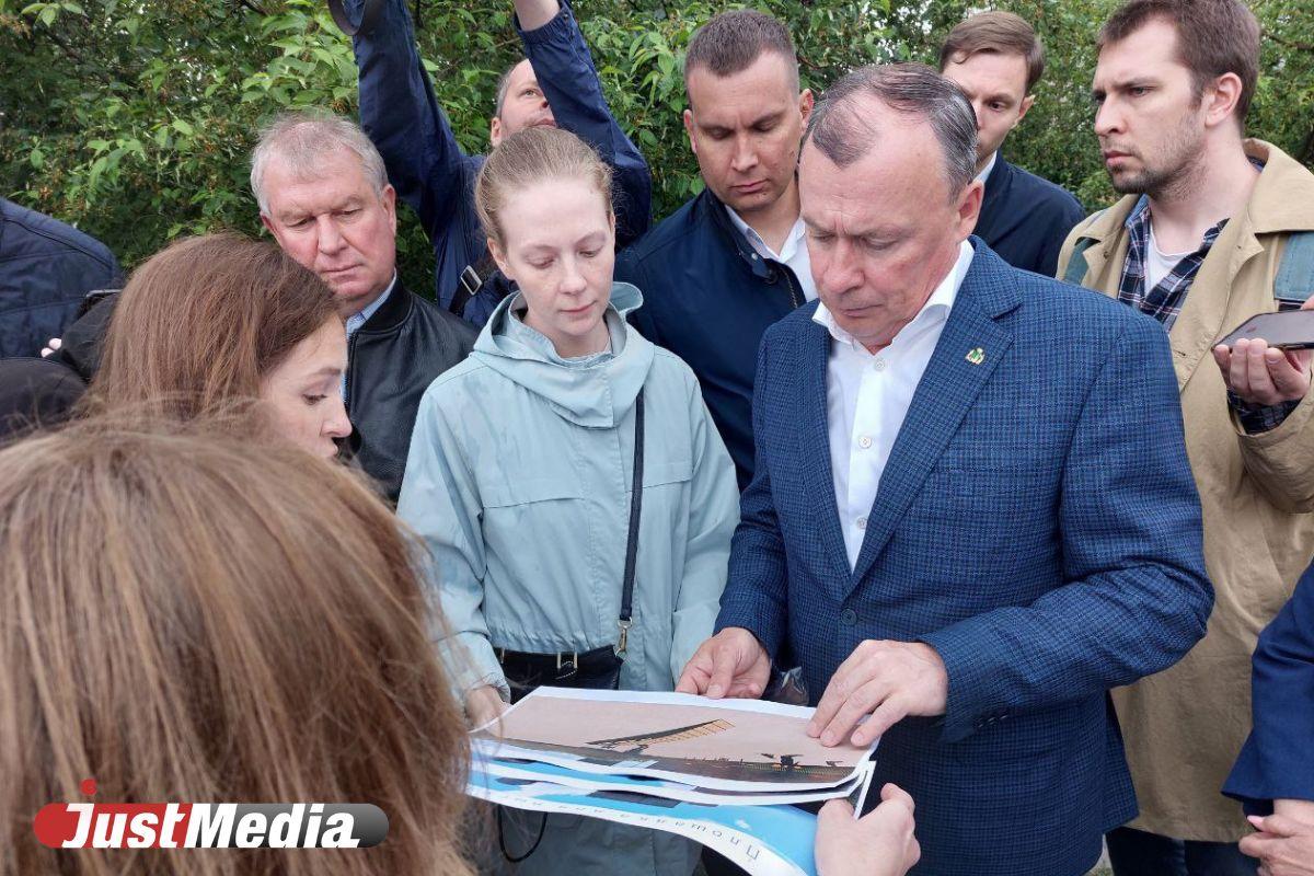 В парках Екатеринбурга появятся три современные площадки для выгула собак - Фото 1