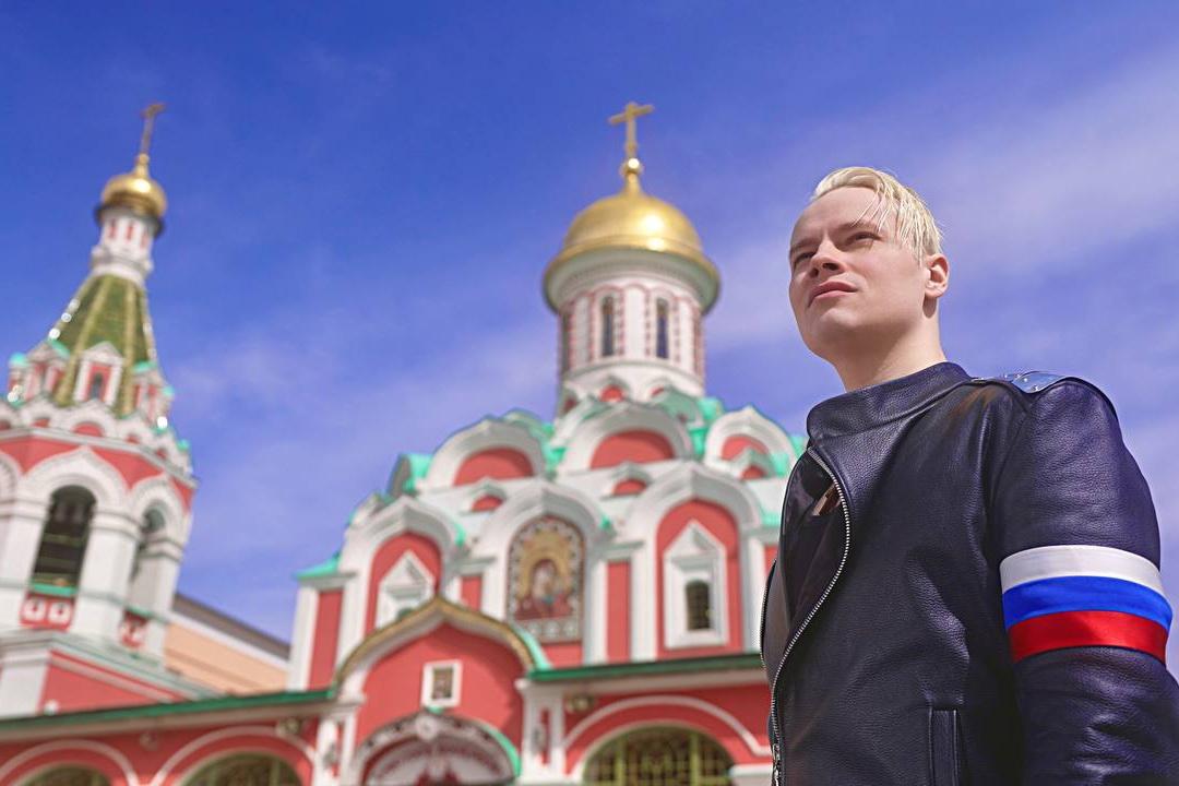 Певец SHAMAN научился петь на языке жестов - Фото 1