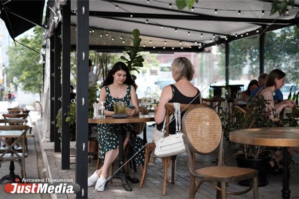 В Екатеринбурге выберут самое красивое летнее кафе - Фото 1