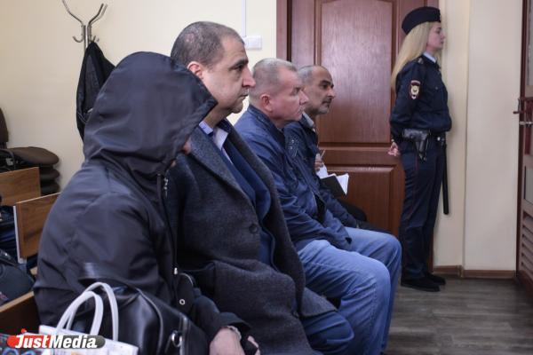 Гособвинение попросило для бутлегеров, из-за которых погибли 44 уральца, сроки от трех до десяти лет в колонии - Фото 1