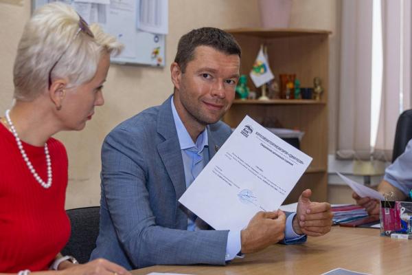 Куратор благоустройства парка «Уралмаш» Алексей Вихарев подал документы в избирком