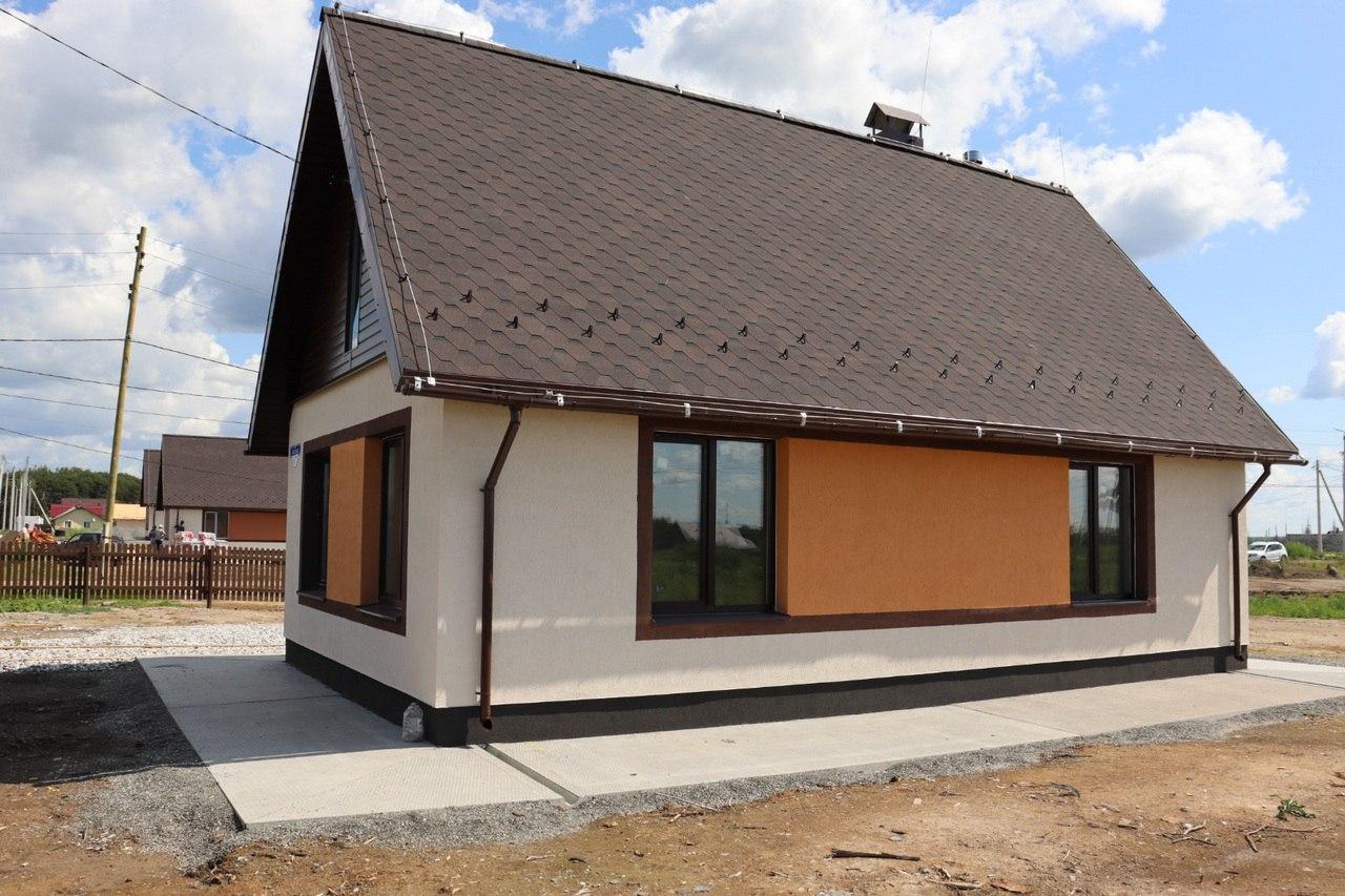 Строители возвели коробки всех домов для погорельцев из Сосьвы - Фото 1