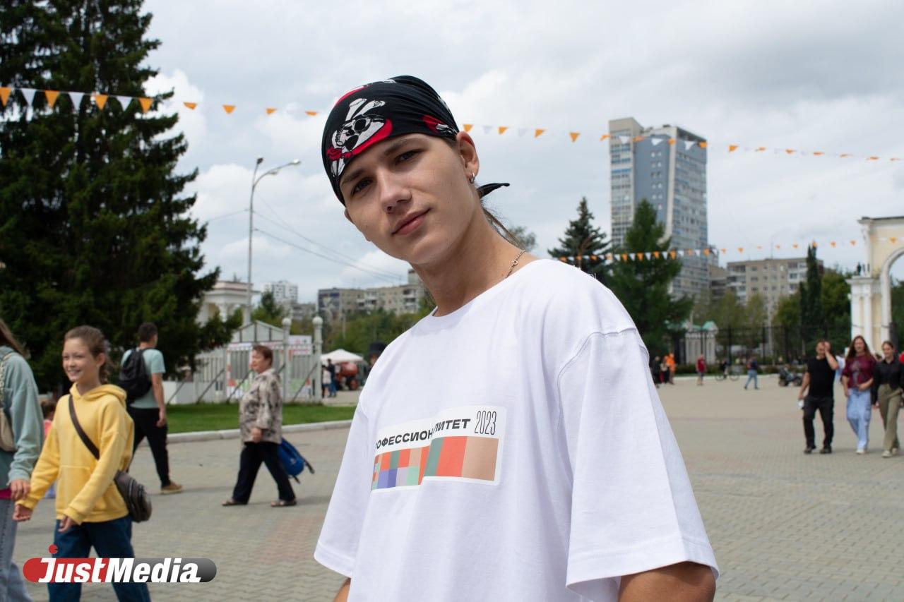 Дима Суворов, повар: «Мне нравится зима. Холод заживляет раны». В Екатеринбурге +24 градуса - Фото 1