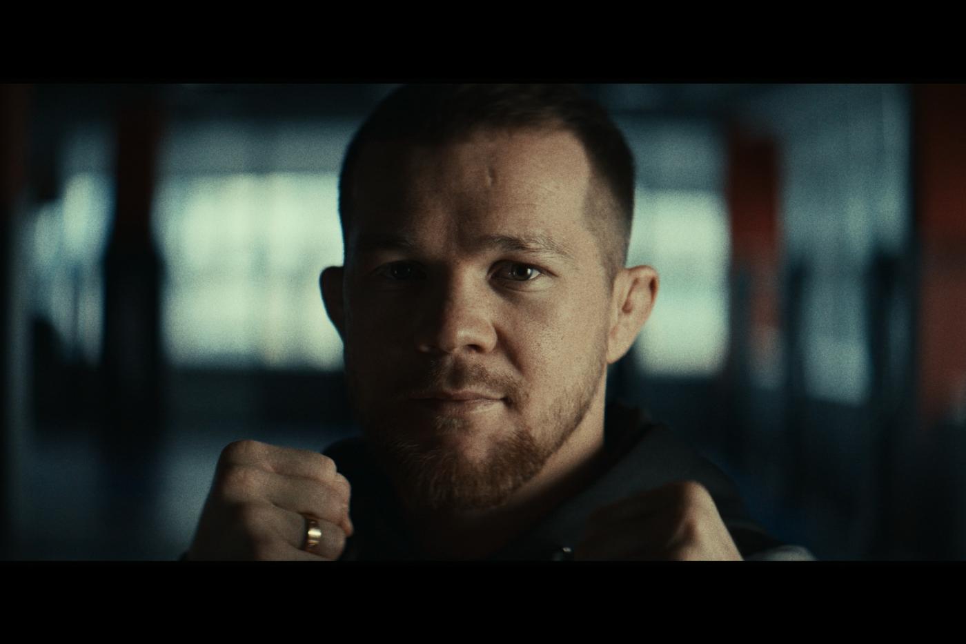 Бондарчук снял сериал с участием уральских звезд ММА - Фото 1