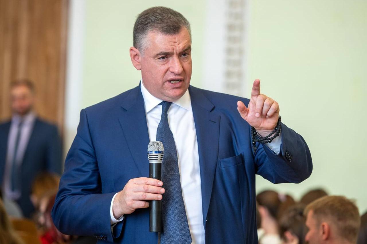 Слуцкий заявил о необходимости строительства русских школ за рубежом - Фото 1