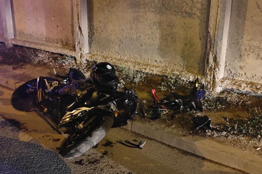 В смертельном ДТП на Объездной в Екатеринбурге байкеру оторвало голову - Фото 1