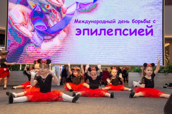 Фиолетовый день в поддержку людей с эпилепсией устоят в Екатеринбурге - Фото 1
