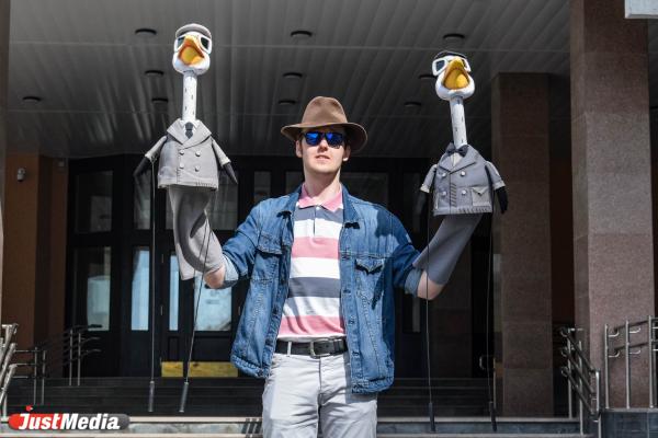 Евгений Зимуков, актер Театра кукол: «Гуси, гуси, га-га-га, май хотите? – Да, да, да». В Екатеринбурге 23 градуса - Фото 1