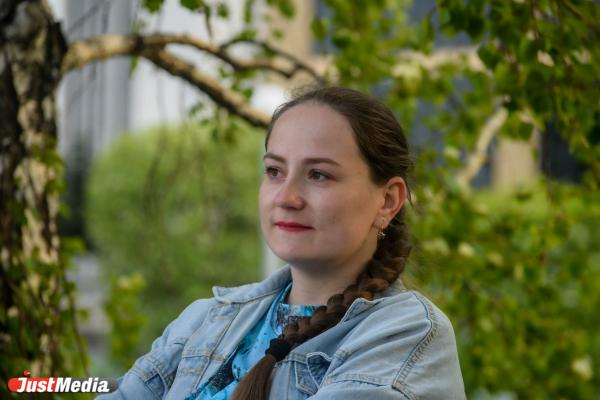 Кристина Кадочникова, заядлый пешеход: «Одевайтесь по погоде и не болейте перед Майской прогулкой». В Екатеринбурге 20 градусов - Фото 1