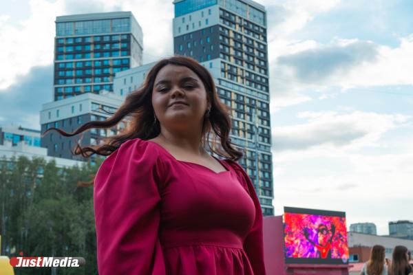 Анастасия Шонохова, режиссер: «Люблю любую погоду, если на улице лето». В Екатеринбурге +26 градусов - Фото 1