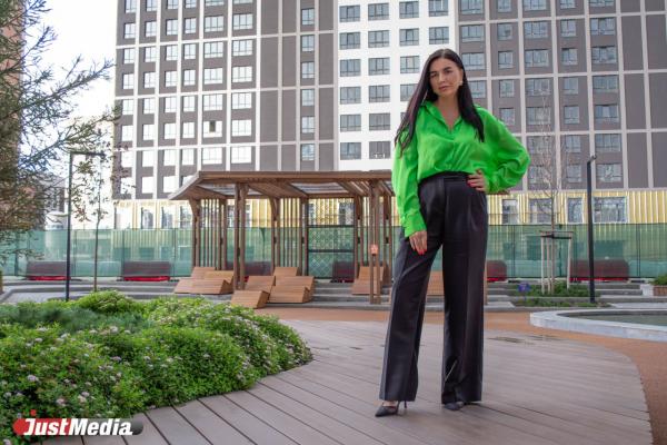 Анна Балашова, участница конкурса «Миссис Стройкомплекс»: «Желаю, чтобы тучи над вами не сгущались никогда». В Екатеринбурге +21 градус - Фото 1