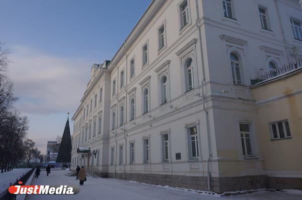 Екатеринбургские родители против установки снековых аппаратов в школах - Фото 1