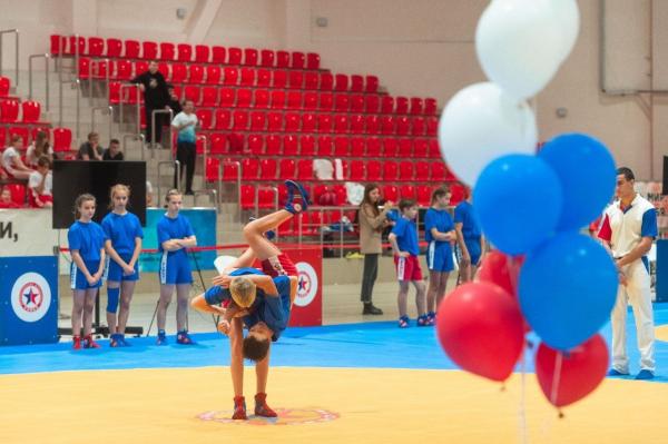 В Верхней Пышме стартовал IV этап Всероссийской школьной лиги самбо «Время первых» - Фото 1