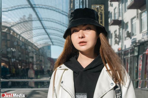 Алена Орешкина, педагог по ораторскому искусству: «У нас на дворе-подворье размокропогодилась погода». В Екатеринбурге –2 градуса