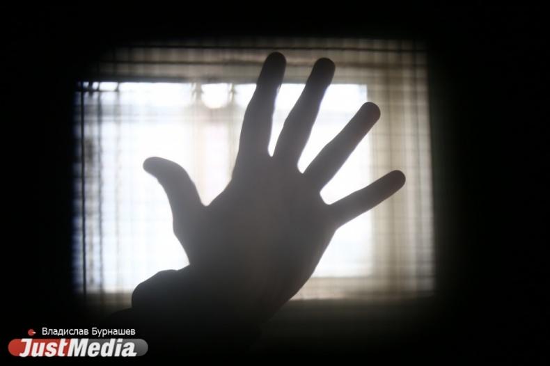 В Красноуфимске осудили двух мужчин, которые зарезали человека и пытались убить еще нескольких - Фото 1