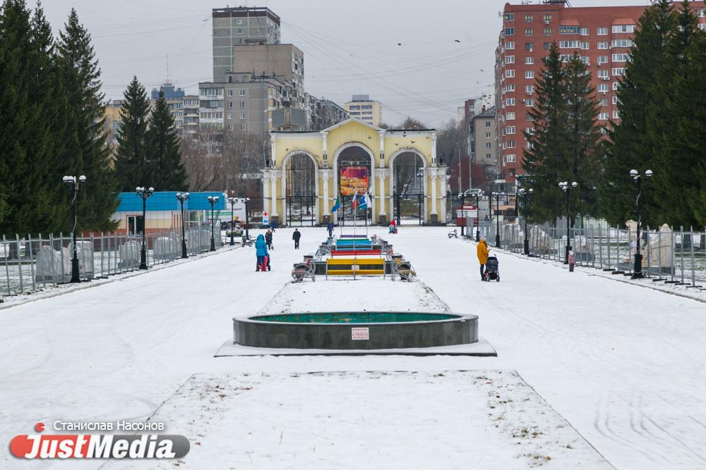 Парк Маяковского в новогоднюю ночь будет работать до 4 часов утра - Фото 1