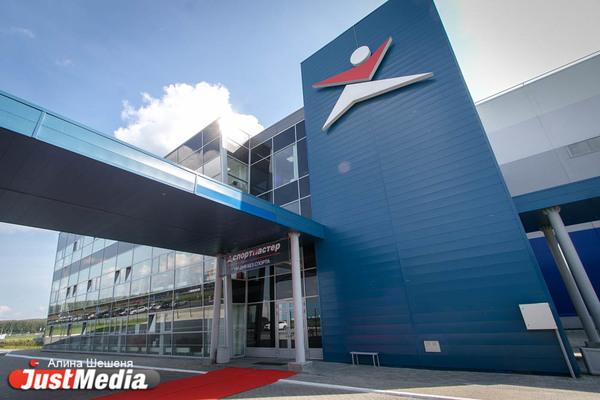 Екатеринбурженка пожаловалась на то, что месяц не может получить свой заказ на 20 тысяч рублей в «Спортмастере»  - Фото 1