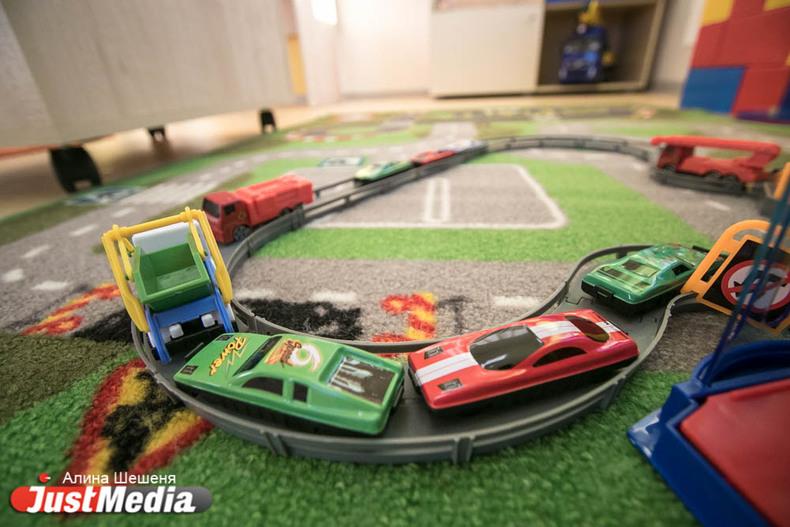 Евгений Куйвашев выделил субсидии на инженерное оборудование для 10 детсадов - Фото 1