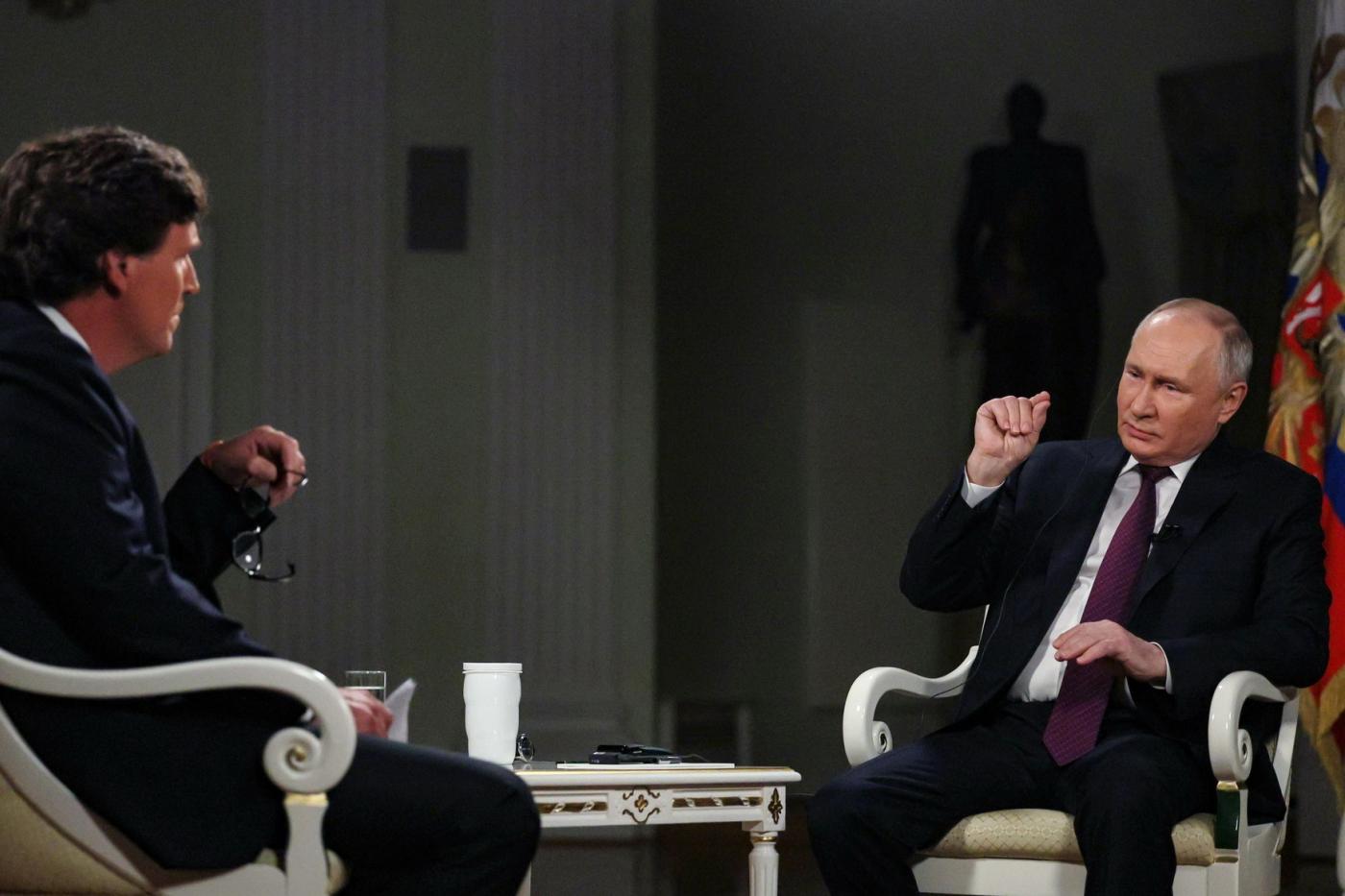 Путин заявил, что мирным переговорам России и Украины мешает Великобритания - Фото 1