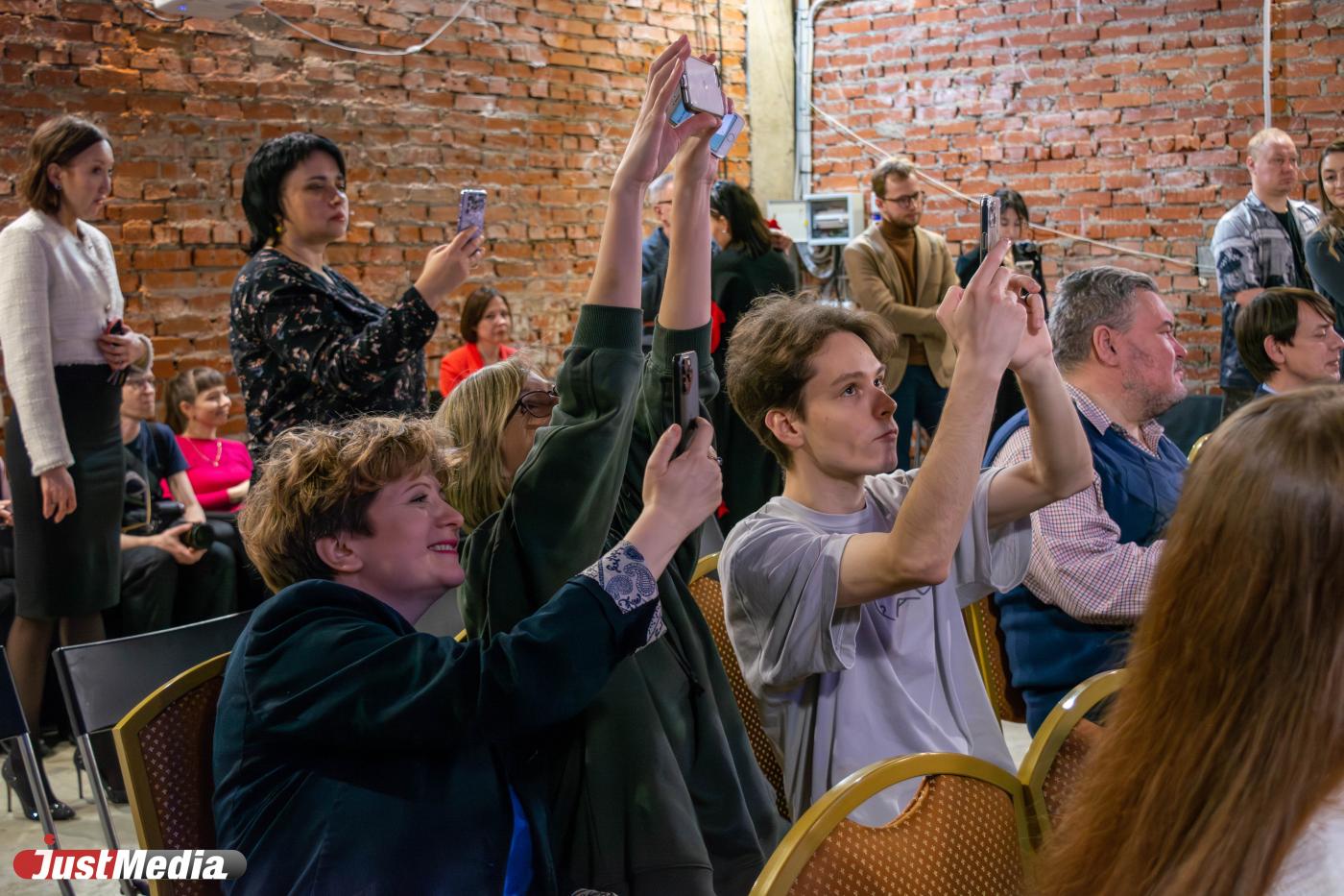 В Екатеринбурге прошел спецпоказ двух короткометражных фильмов - Фото 1