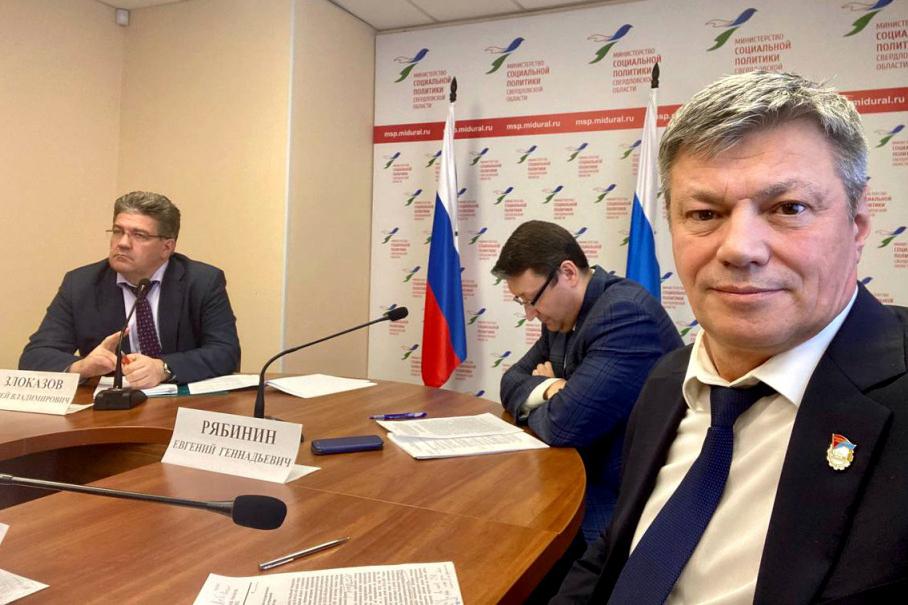 Андрей Ветлужских, ФПСО: «При корректировке бюджета надо предусмотреть «реальную» индексацию зарплат» - Фото 1